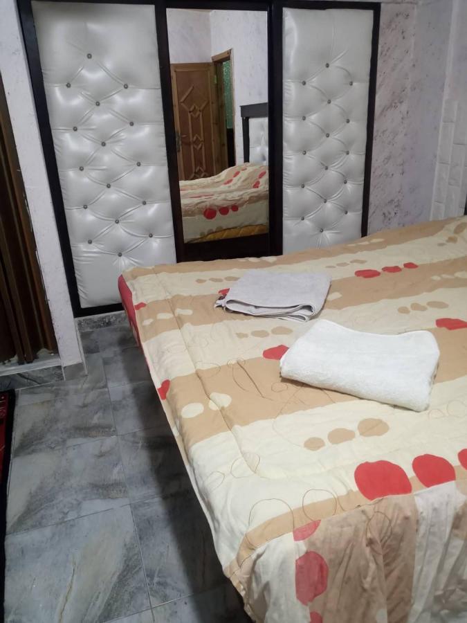 Guest House Hazem Al Azraq ash Shamālī Exterior foto
